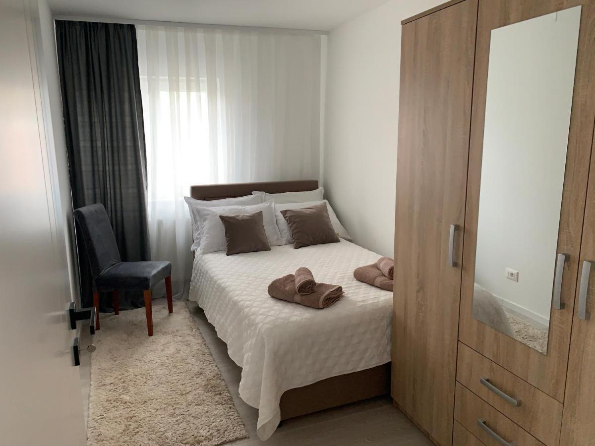 Rozi Apartments Zagreb Bagian luar foto
